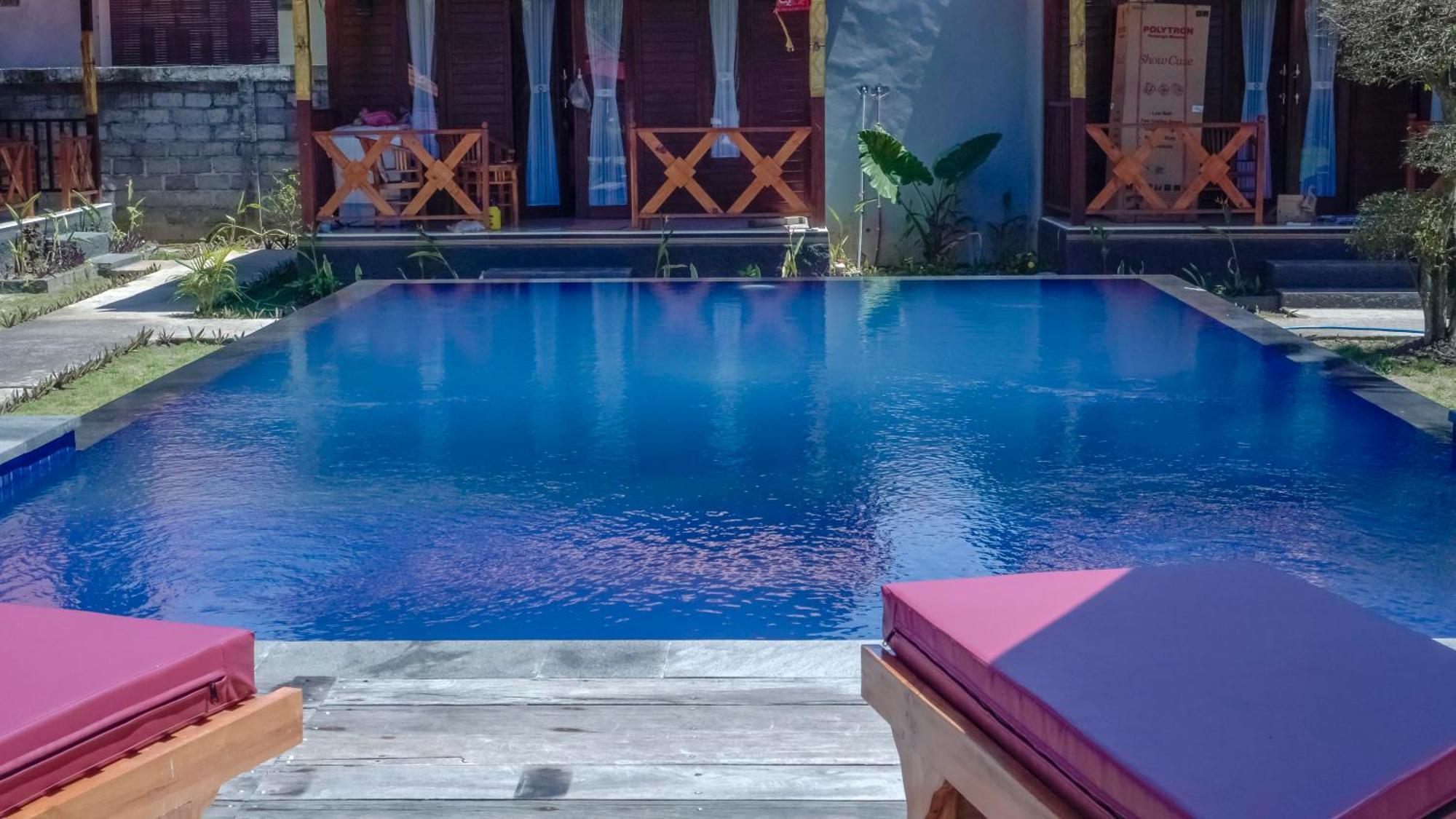 Arjuna Bungalow Batununggul 部屋 写真